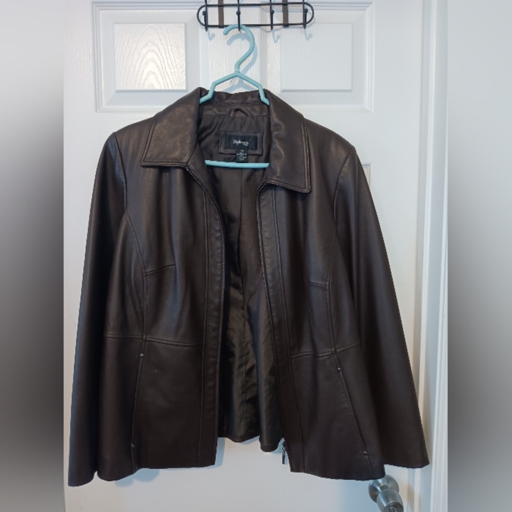 Leather Jacket/Blazer